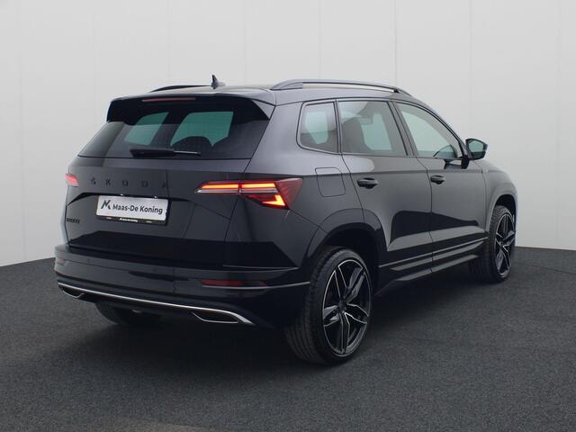 Skoda Karoq 1.5TSI/150PK ACT Sportline DSG · Navigatie · Camera + Parkeersensoren · Stoel-& stuurverwarming · Garantie tot februari 2027 of 60000km.