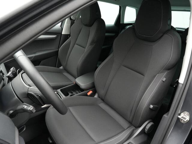 Skoda Karoq 1.5 TSI ACT 150 pk DSG Business Edition | LED | Stoelverwarming | Achteruitrijcamera | Keyless | Apple Carplay/Android Auto