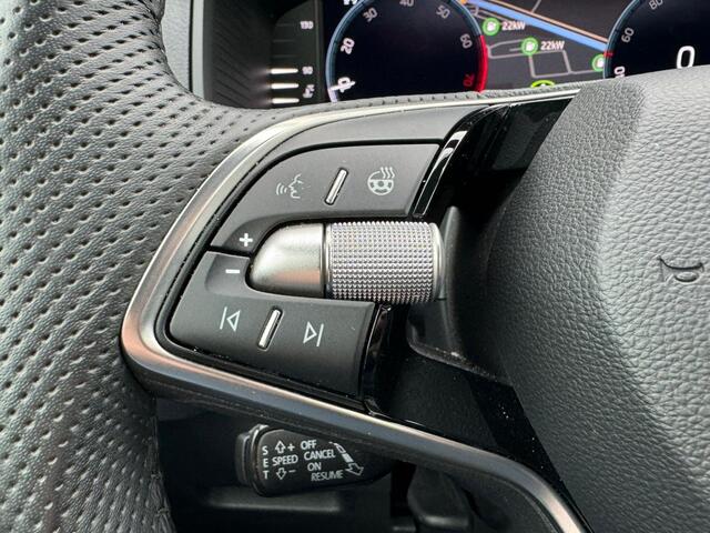 Skoda Karoq 1.0 TSI 116pk Business Edition | ACC | Camera | Side-/ Lane assi