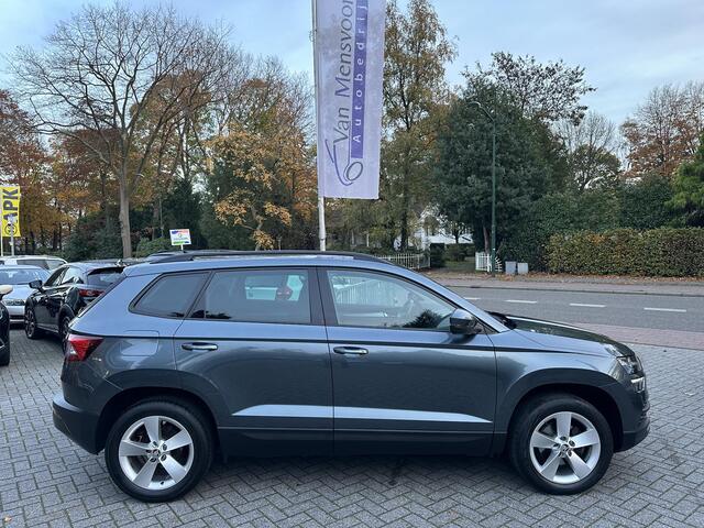 Skoda Karoq 1.5 TSI ACT DSG Automaat Style CarPlay|Keyless|Camera|Climate