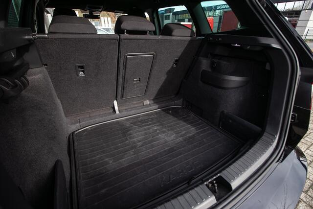 Skoda Karoq 1.5 TSI ACT Sportline Business - trekhaak elektr. | Apple cp/Android auto