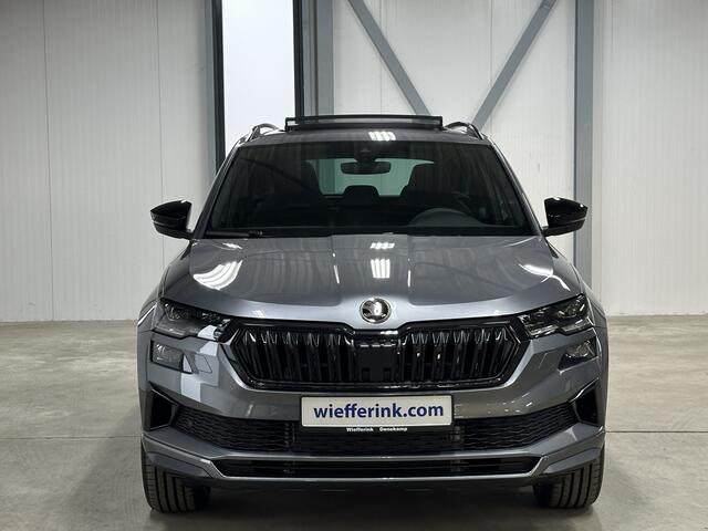 Skoda Karoq 1.5 TSI ACT Sportline Business DSG | Pano | Trekhaak |