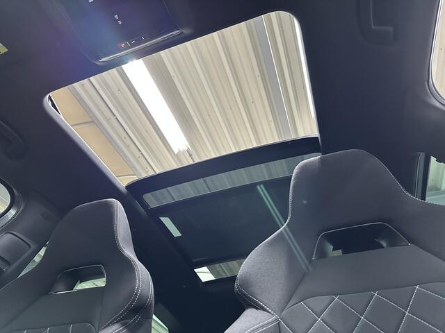 Skoda Karoq 1.5 TSI ACT Sportline Business DSG | Pano | Trekhaak |