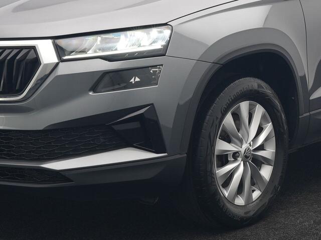 Skoda Karoq 1.5 TSI ACT 150pk DSG Business Edition | Crystal LED | Apple Carplay | Camera | Keyless | Cruise Control | Navigatie | DAB |