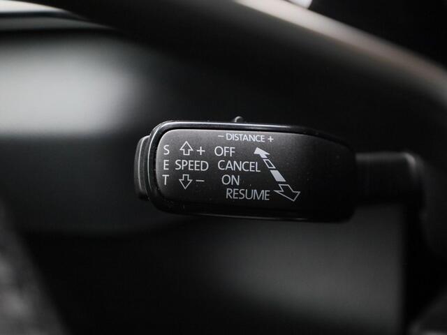 Skoda Karoq 1.5TSI/150PK ACT Sportline DSG · Navigatie · Trekhaak · Apple/Android Car Play · Camera · Garantie tot februari 2029 of 60000km.