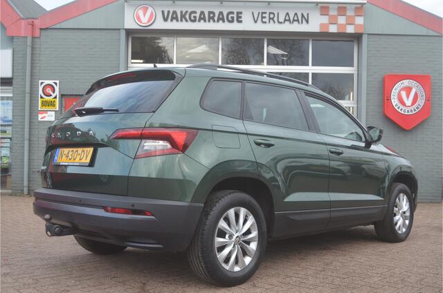 Skoda Karoq 1.5 TSI ACT Business Edition elek. trekhaak 12 mnd. gar.