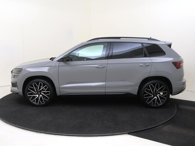 Skoda Karoq 1.5 TSI ACT Sportline Business | Panoramadak | Adaptieve demping systeem | Achteruitrijcamera | Keyless | Stoel- en stuurwielverwarming | Adaptieve cruise control | CarPlay |