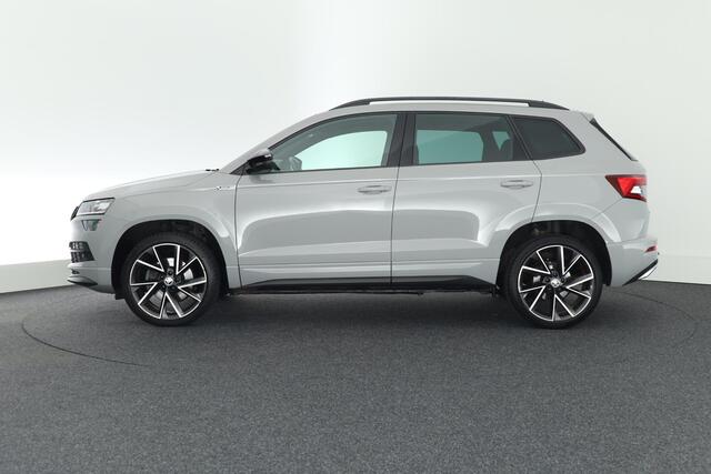 Skoda Karoq 1.5 TSI 150pk DSG ACT Sportline Business Trekhaak Camera Led Virtual Cockpit Keyless Navigatie