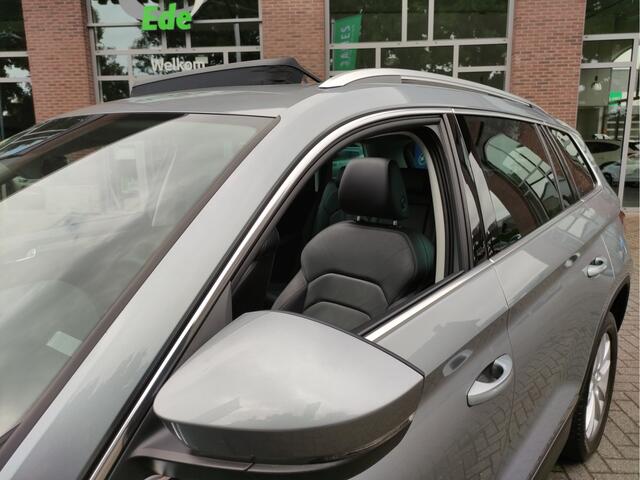 Skoda Kodiaq 2.0 TSI DSG 190PK 4x4 Style Business Panoramadak - Wegklapbare trekhaak - Leder - Blindspot detectie - NL auto