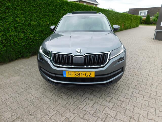 Skoda Kodiaq 1.5 TSI Limited Business Edition, Pano, Trekhaak