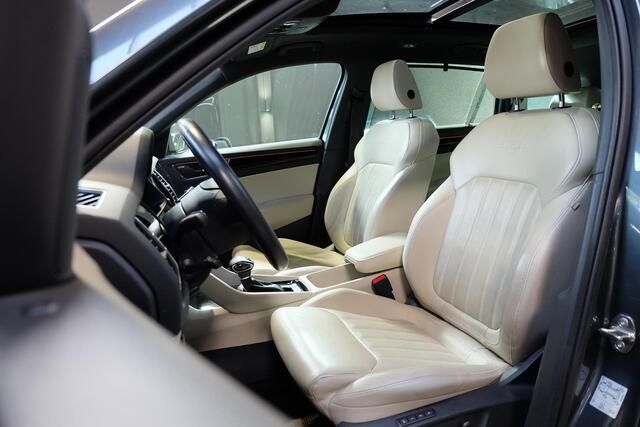 Skoda Kodiaq 2.0 TSI 4x4 L&K Executive / Panodak / Stoelvent. / Trekhaak / 360°