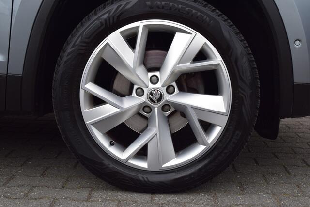 Skoda Kodiaq 1.4 TSI Automaat Style Business Leder/Alcantara | Carplay | LED | Canton | Adap. Cruise | Trekhaak | Dealer Onderhouden!!