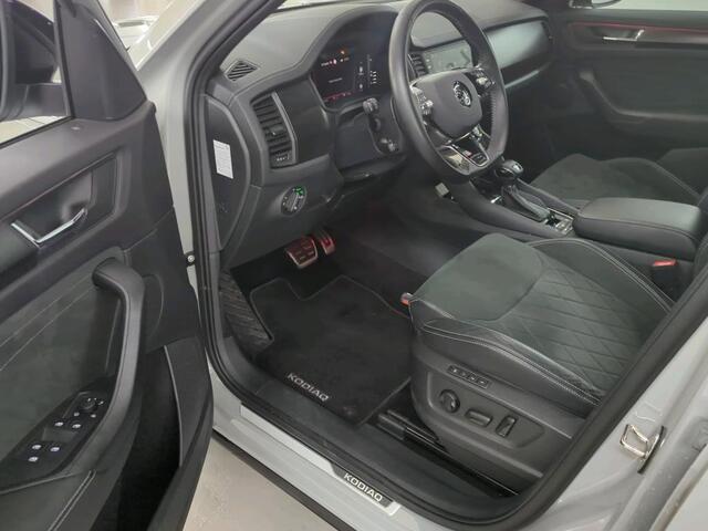 Skoda Kodiaq 1.5 TSI 150pk Sportline Business DSG / Panoramadak / Stoelverwarming / Camera / Elek. verst. Bestuurdersstoel