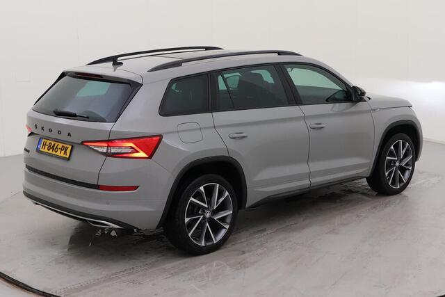 Skoda Kodiaq 1.5 TSI 150pk DSG Sportline Business 7p. / Panoramadak / LED / Virtual Cockpit / Navigatie / Donker glas / 20" LMV