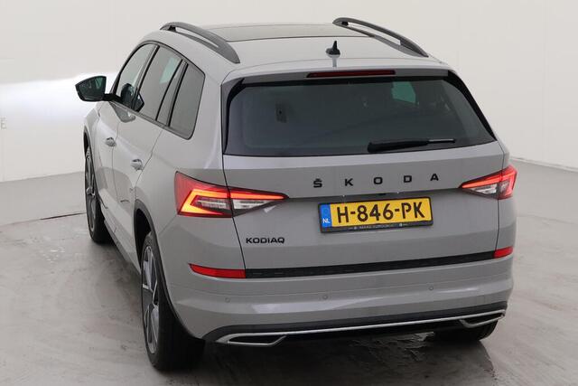 Skoda Kodiaq 1.5 TSI 150pk DSG Sportline Business 7p. / Panoramadak / LED / Virtual Cockpit / Navigatie / Donker glas / 20" LMV