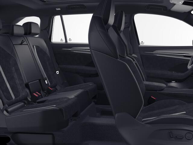 Skoda Kodiaq Sportline Business 1.5 TSI PHEV 150 kW / 204 PK SU V | Panoramadak | Comfort Pakket | Trekhaak wegklapbaar | 3000,- inruilvoordeel!!