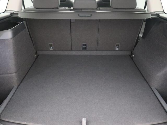 Skoda Kodiaq 1.5 TSI PHEV Business Edition 204PK DSG Pano-Schuifdak, Adaptieve Cruise Controle, Side Assist, Virtual Pedal, Memorystoel, Winterpakket, Keyless, Achteruitrijcamera, Trekhaak, 19" LM Velgen