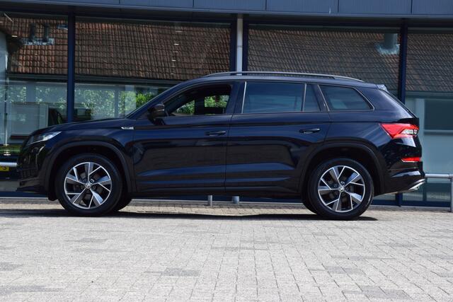 Skoda Kodiaq 1.5 TSI 150PK Sportline Business | Org. NL | BOVAG Garantie | Virtual Cockpit | 19'' Velgen | Camera | Elektrisch Verstelbare Kofferklep | Carplay | Elektrische Bestuurdersstoel |
