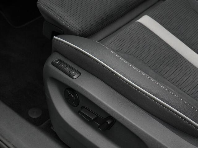 Skoda Kodiaq 1.5 TSI 204 pk DSG PHEV Sportline Business | Panoramadak | Geheugenstoelen | Matrix LED | Achteruitrijcamera | Navigatie | Canton | Keyless