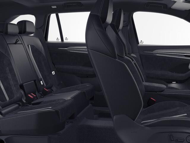 Skoda Kodiaq Sportline Business 1.5 TSI PHEV 150 kW / 204 PK SU V | 20'' Lichtmetalen Velgen | Panorama dak | 4000,- inruilvoordeel!!