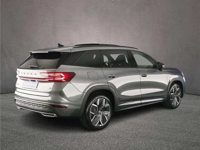 Skoda Kodiaq Sportline Business 1.5 TSI PHEV 204pk DSG Automaat Trekhaak, Panoramadak, Verwarmde voorruit, CANTON audio, Adaptive cruiese control, Achteruitrijcamera