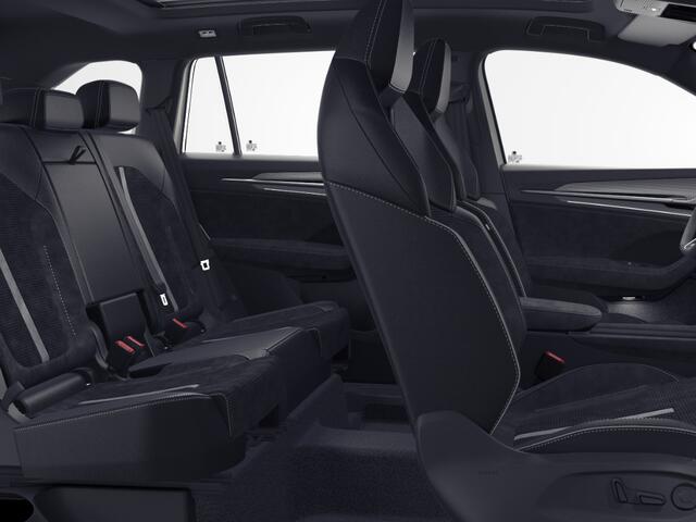 Skoda Kodiaq Sportline Business 1.5 TSI PHEV 150 kW / 204 PK SU | Panorama dak | Trekhaak wegklapbaar | 4000,- inruilvoordeel!!