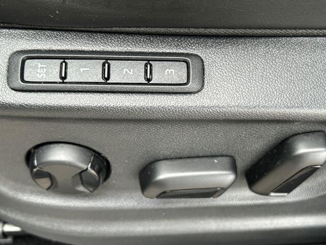 Skoda Kodiaq 1.5 TSI Sportline Business 150 pk | Navigatie | Parkeersensoren | Achteruitrijcamera | Adaptieve cruise control | Stoelverwarming | Audio Premium