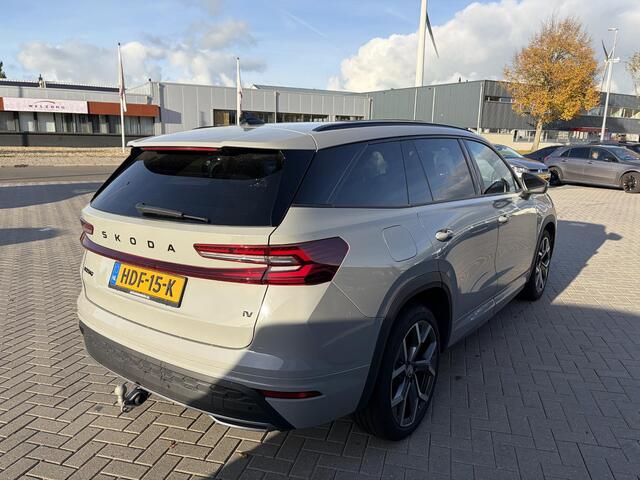 Skoda Kodiaq 1.5 TSi 204 Pk Automaat PHEV Sportline Business | Panoramadak | Trekhaak | Stoel Verwarming | Canton Audio | Carplay | Elektrische Achterklep | 20 Inch | 17.782 Km!