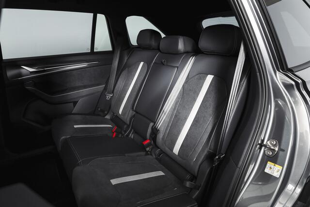 Skoda Kodiaq 1.5 TSI PHEV Sportline Business | DCC+ | Elek. Trekhaak | Dig. Cockpit | Adapt Cruise | Memory | Winterpakket | Camera | NAV + App. Connect | ECC | DAB | Elek. Klep | LM 20" | 2947