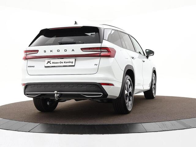 Skoda Kodiaq 1.5 TSI 204PK PHEV Sportline Business · Panoramadak · Camera · Elek. Trekhaak · Canton Audio · Elek.Bestuurdersstoel · Apple/Android Car Play · Keyless · 19'' Inch · Garantie t/m 19-03-2028 of 100.000km