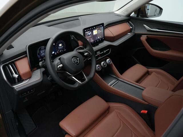 Skoda Kodiaq 1.5 TSI 204 pk DSG PHEV Business Edition | Leder | Geheugenstoelen | Canton | Stuur-/achterbankverwarming | Matrix LED
