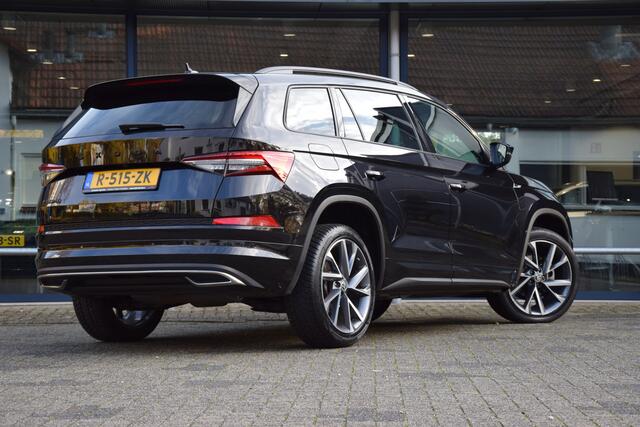 Skoda Kodiaq 1.5 TSI 150PK Sportline Business 7p / 7 Persoons DSG Automaat | BOVAG Garantie | Org. NL | Trekhaak | Panoramadak | Cruise control adaptief | 20'' Velgen | Camera | Virtual Cockpit |
