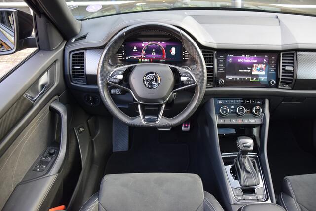 Skoda Kodiaq 1.5 TSI 150PK Sportline Business 7p / 7 Persoons DSG Automaat | BOVAG Garantie | Org. NL | Trekhaak | Panoramadak | Cruise control adaptief | 20'' Velgen | Camera | Virtual Cockpit |