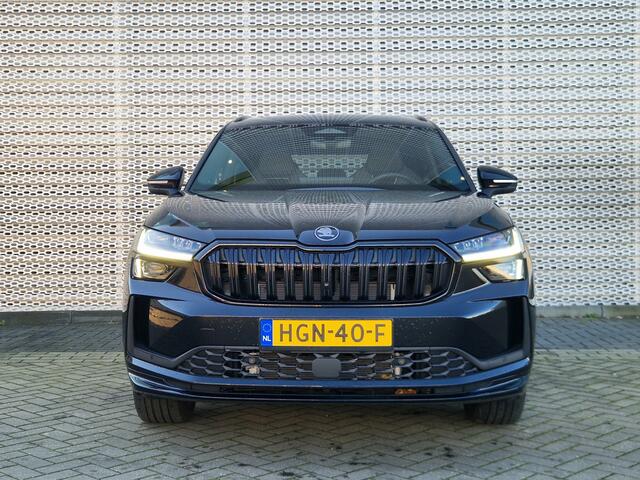 Skoda Kodiaq 1.5 TSI PHEV Sportline Business PANO/ 20 inch/ Trekhaak/ Comfort pakket/ Light&View