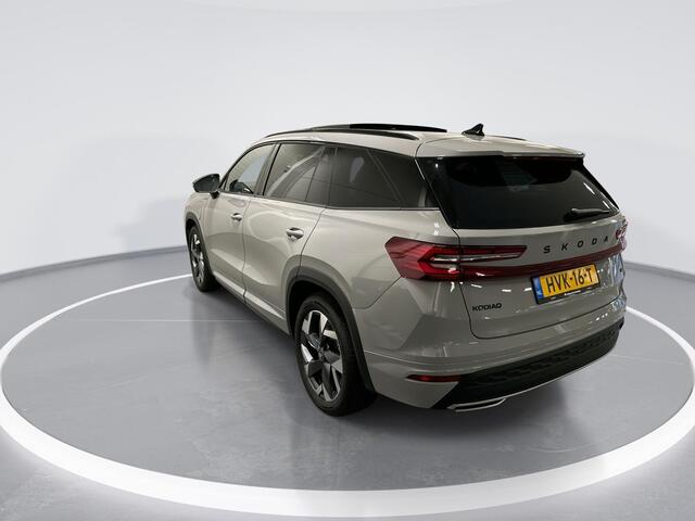 Skoda Kodiaq 1.5 TSI 204pk DSG PHEV Sportline Business · Camera · Panoramadak · Elek. Voorstoel · Apple/Android Car Play · Elek. Trekhaak · Elek. Achterklep · 19'' Inch · Garantie t/m 09-07-2029 of 100.000km