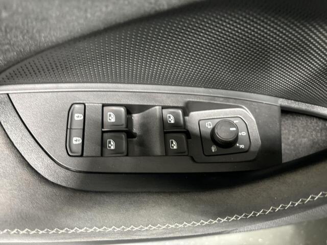 Skoda Kodiaq 1.5 TSI 204pk DSG PHEV Sportline Business · Camera · Panoramadak · Elek. Voorstoel · Apple/Android Car Play · Elek. Trekhaak · Elek. Achterklep · 19'' Inch · Garantie t/m 09-07-2029 of 100.000km