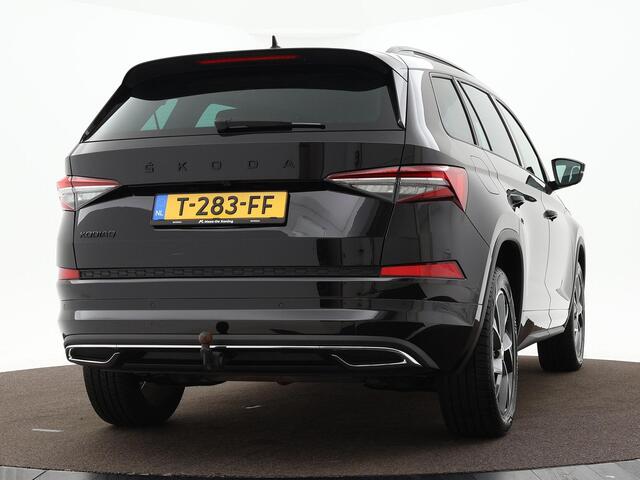 Skoda Kodiaq 1.5 TSI 150pk DSG Sportline Business 7p. · Camera · Elek. Trekhaak · Apple/Android Car Play · Elek. Bestuurdersstoel · 19'' Inch · Garantie t/m 06-06-2027 of 100.000km