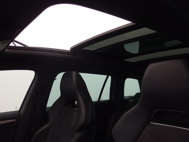 Skoda Kodiaq 2.0 TSI 4x4 Sportline Business TREKHAAK / PANORAMADAK / FULL LED / CAMERA / CANTON / KEYLESS / STOELVERW / SFEER / NL-AUTO / 1STE EIG