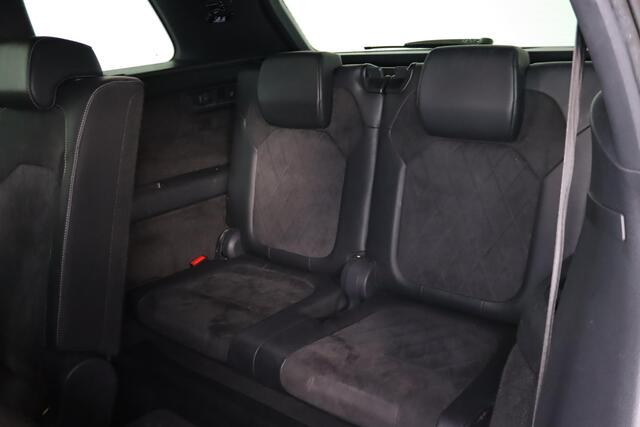 Skoda Kodiaq 1.5 TSI Sportline, 7-Persoons, Panoramadak, Sportstoelen, ACC, Memory, Camera, Alcantara