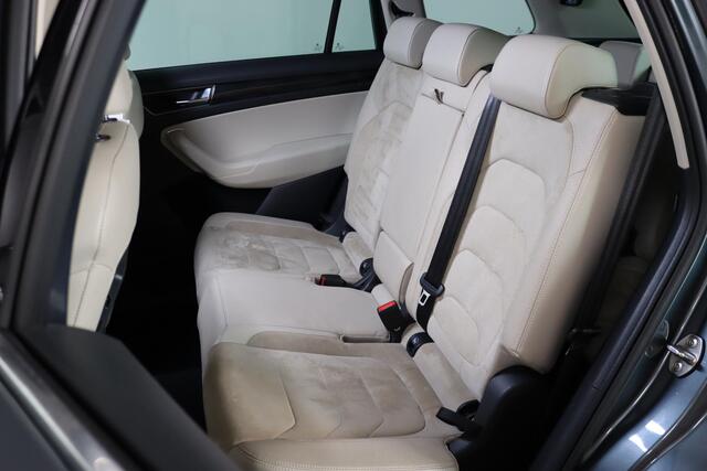 Skoda Kodiaq 2.0 TSI 4x4 Style 7-Persoons, Panoramadak, 360°Camera, Canton, Trekhaak, Vol opties!