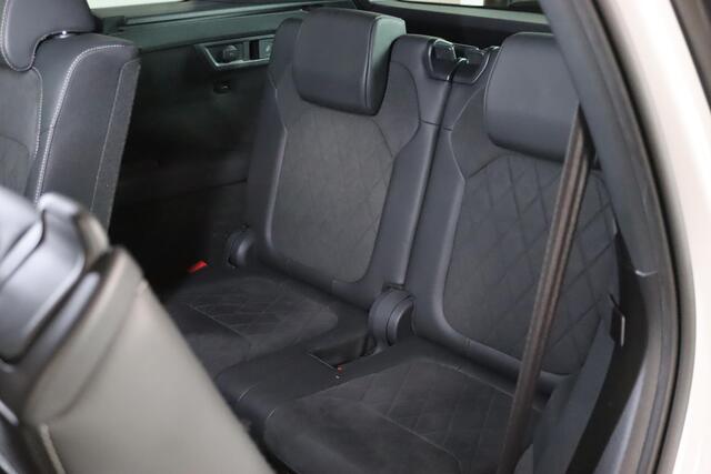 Skoda Kodiaq 1.5 TSI Sportline Business, 7-Persoons, Panoramadak, Stoel/stuurverwarming, Apple Carplay/Android Auto, ACC, Leder/Alcantara,