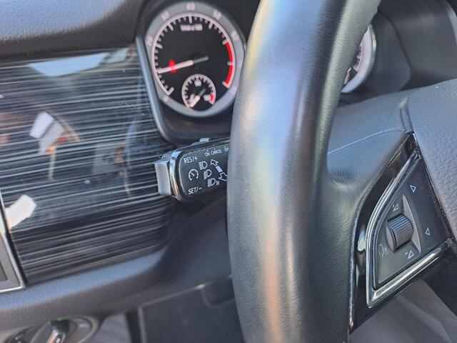 Skoda Kodiaq 1.5 TSI Business Edition, 7-Persoons, Memory, LED, Elek. Trekhaak, Standkachel, Cruise Control