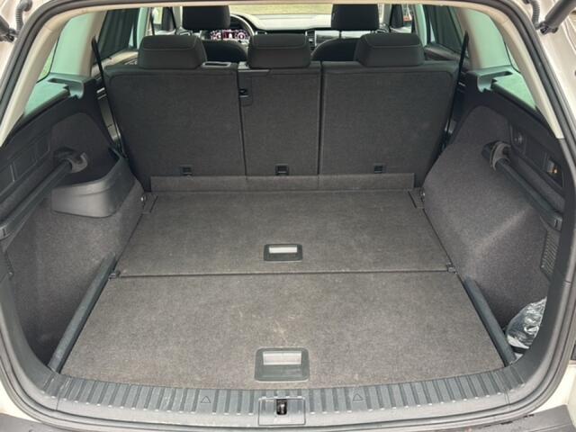 Skoda Kodiaq 2.0 TDI DSG AMBITION 4X4 PANO-DAK/TREKHAAK/CAMERA/NAVI/ACC/STOELVERW