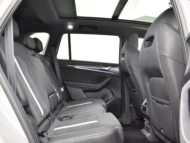 Skoda Kodiaq 1.5 TSI 204pk DSG PHEV Sportline Business · Panoramadak · Camera · Trekhaak · Apple/Android Car Play · Keyless · Matrix LED · 19'' Inch · Garantie t/m 01-07-2029 of 100.000km