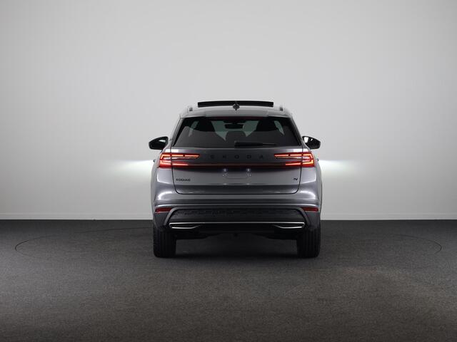 Skoda Kodiaq 1.5 TSI PHEV 204pk Sportline Business | Comfort pakket | Panoramadak | DCC | 20 inch | Trekhaak | Winterpakket | Parkeer pakket