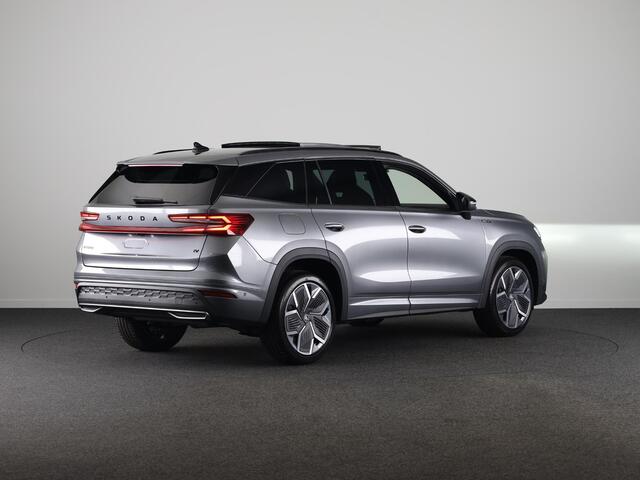 Skoda Kodiaq 1.5 TSI PHEV 204pk Sportline Business | Comfort pakket | Panoramadak | DCC | 20 inch | Trekhaak | Winterpakket | Parkeer pakket
