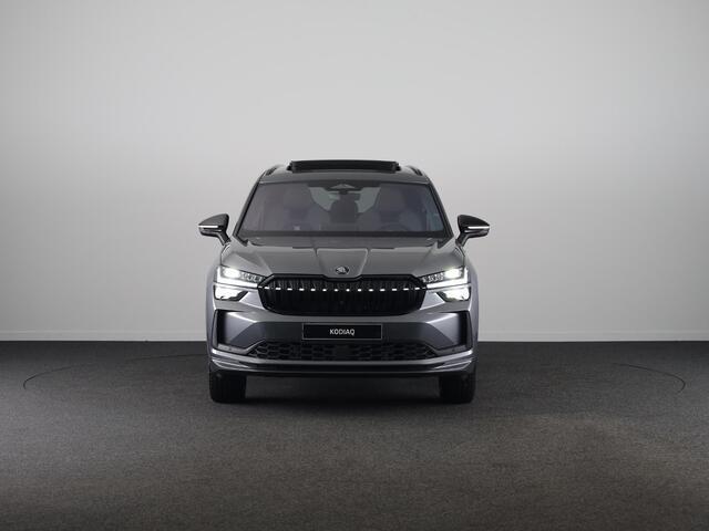 Skoda Kodiaq 1.5 TSI PHEV 204pk Sportline Business | Comfort pakket | Panoramadak | DCC | 20 inch | Trekhaak | Winterpakket | Parkeer pakket