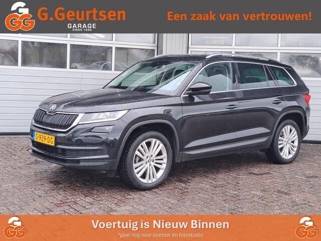 Skoda Kodiaq 1.5 TSI Business Edition, 7-Persoons, Trekhaak, Panoramadak, Camera, LED,