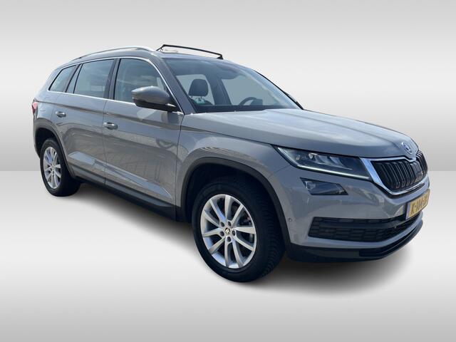 Skoda Kodiaq 1.5 TSI Business Edition Plus DSG Automaat Panoramadak / LED / Navigatie / Camera / Clima / Stoel el.verstelbaar + verwarmd