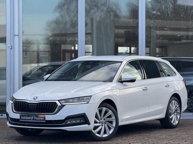 Skoda OCTAVIA Combi 1.4 TSI iV PHEV Style | Camera | ACC | LED